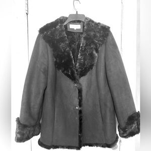 Calvin Klein Black faux shearling Jacket with Luxurious Fur Trim